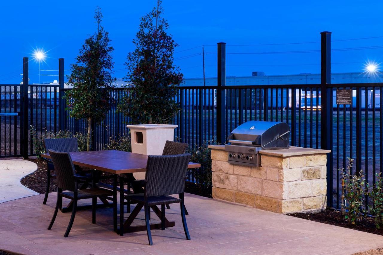 Residence Inn By Marriott Dallas Plano/Richardson Экстерьер фото
