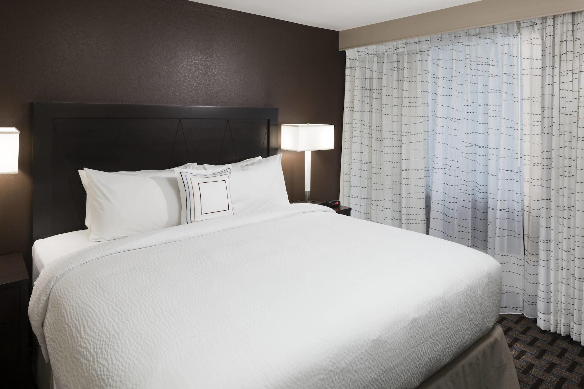 Residence Inn By Marriott Dallas Plano/Richardson Экстерьер фото